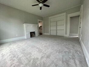 2421 Rucker Ave in Everett, WA - Building Photo - Building Photo