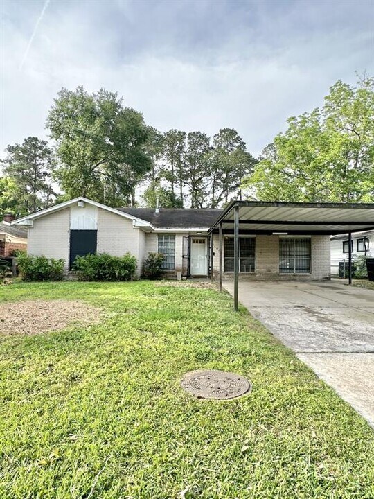 1503 W Donovan St Photo