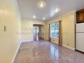 4048 Maple Ave in Oakland, CA - Building Photo - Building Photo