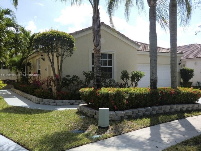 1593 NW 158th Ave in Pembroke Pines, FL - Building Photo - Building Photo