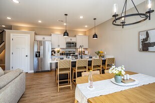 110 Sierra Cir in Waynesville, MO - Building Photo