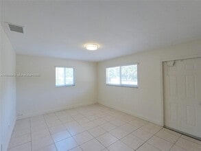 4912 Serafica Dr in Lake Worth Beach, FL - Building Photo - Building Photo