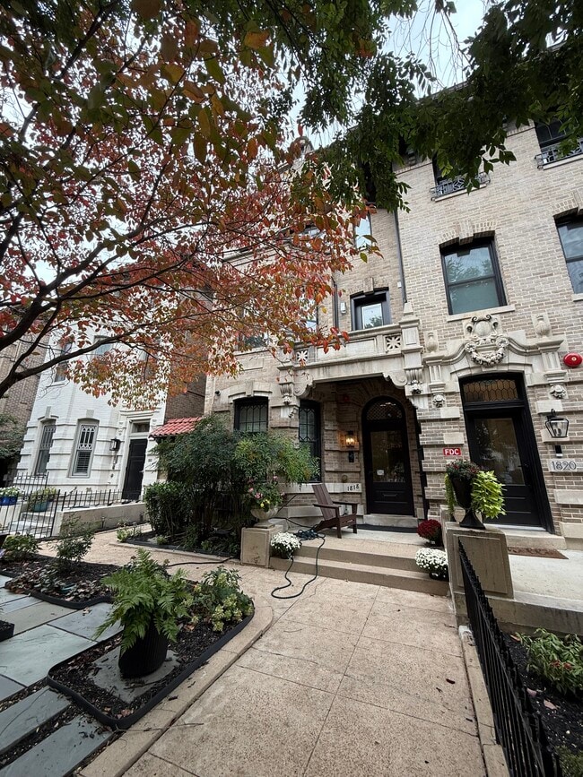 property at 1818 19th St NW