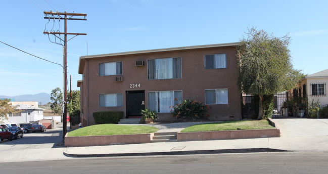 2344 Vandalia Ave in Los Angeles, CA - Building Photo - Building Photo