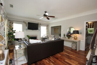 6207 Oxwynn Ln in Charlotte, NC - Building Photo - Building Photo