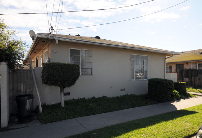 10914 S Normandie Ave in Los Angeles, CA - Building Photo - Building Photo