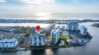 9415 Blind Pass Rd, Unit 1006 in St Pete Beach, FL - Building Photo