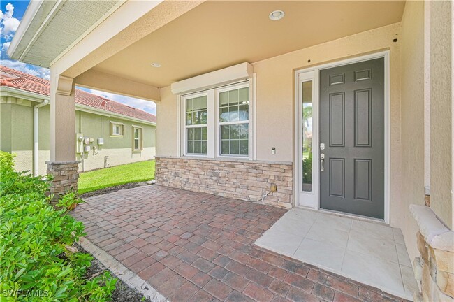 3907 King Williams St in Ft. Myers, FL - Building Photo - Building Photo