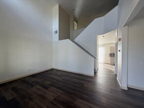 129 Goldenrod Ave in Perris, CA - Building Photo - Building Photo