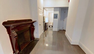 275 Newbury St, Unit 2 in Boston, MA - Building Photo - Building Photo