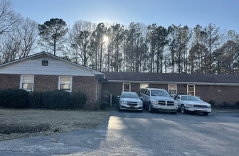 Wilson Place in Fayetteville, NC - Foto de edificio - Building Photo