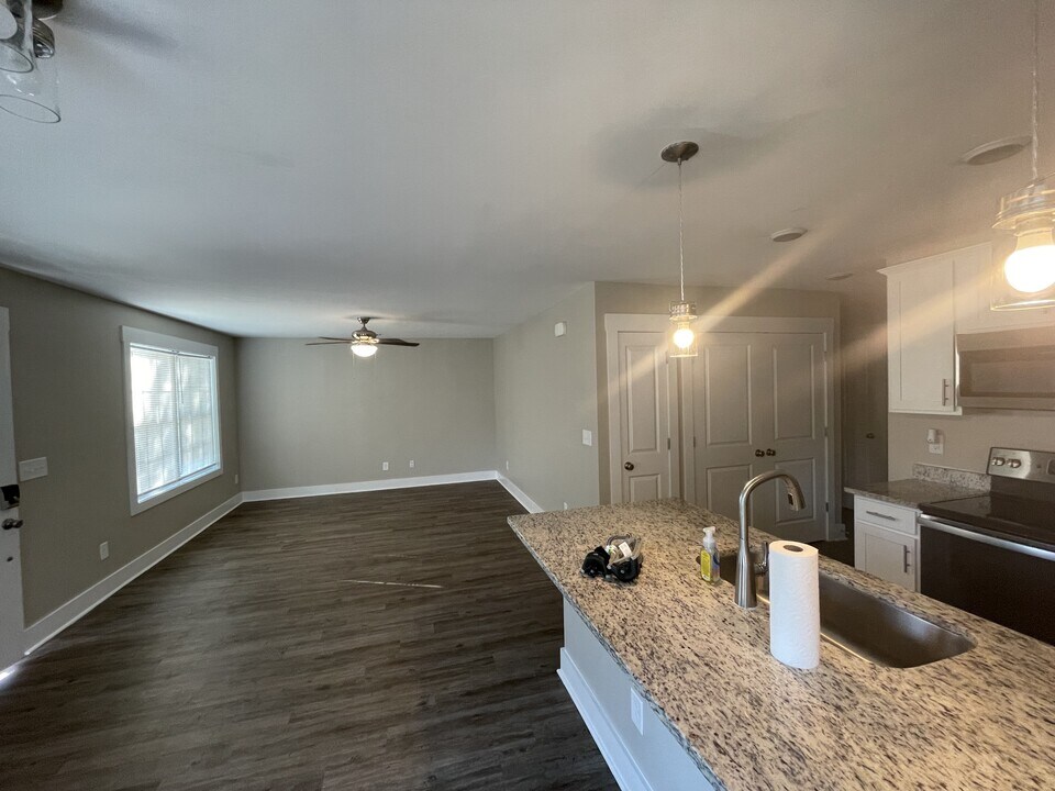 317 Salisbury Rd in Statesville, NC - Building Photo