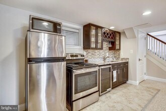 905 Quackenbos St NW in Washington, DC - Building Photo - Building Photo