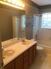 819 Fern Springs Ct in Houston, TX - Building Photo - Building Photo