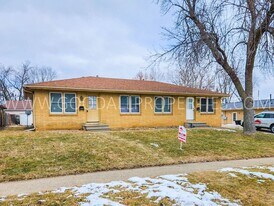 1708 NW 2nd St in Ankeny, IA - Building Photo
