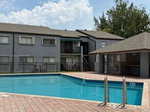 7429 SW 152nd Ave in Miami, FL - Building Photo - Building Photo