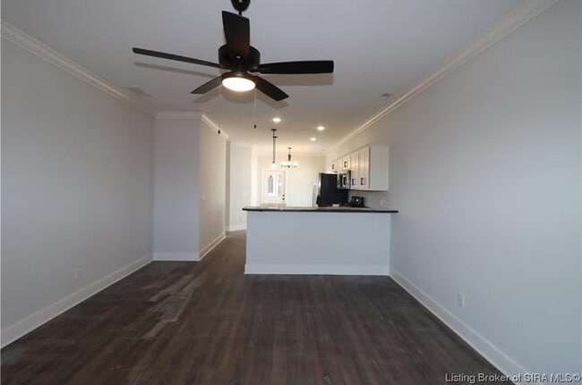 1254 Park-Land Trl in Jeffersonville, IN - Building Photo - Building Photo