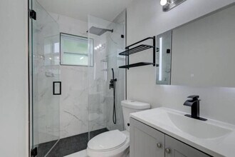 618 NE 14th Ave in Fort Lauderdale, FL - Building Photo - Building Photo