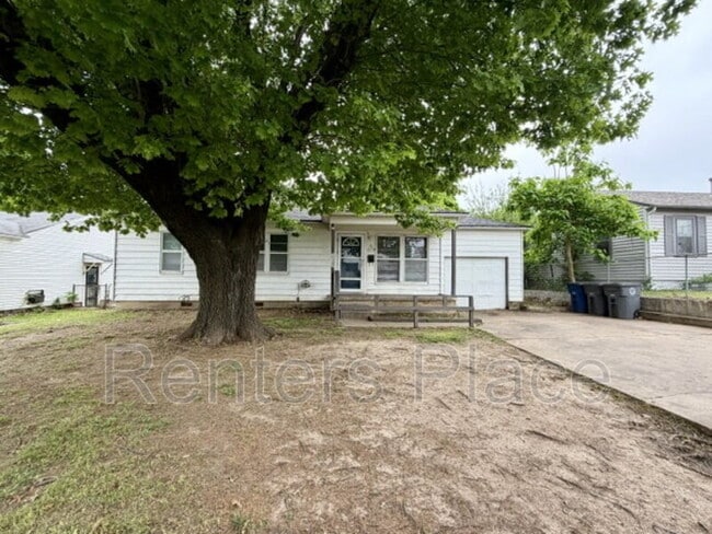 6714 E Jasper St in Tulsa, OK - Building Photo - Building Photo