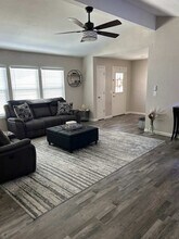 1 Kaseberg Dr in Roseville, CA - Building Photo - Building Photo