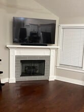 16 White Birch Dr in Jackson, TN - Foto de edificio - Building Photo