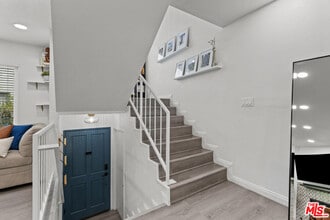 15305 Berendo Ave in Gardena, CA - Building Photo - Building Photo