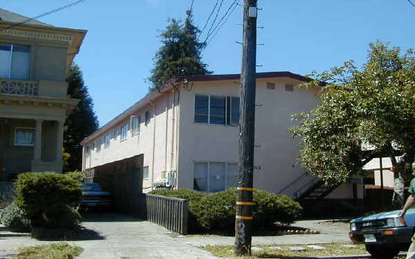 2310 Roosevelt Ave in Berkeley, CA - Building Photo - Building Photo