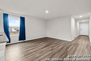 5734 Mountain Point in San Antonio, TX - Building Photo - Building Photo