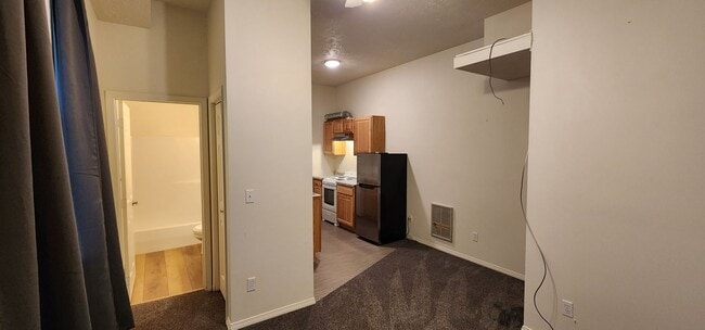 807 E Mission Ave in Spokane, WA - Building Photo - Building Photo