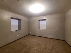 3308 Pakenham Dr in Chalmette, LA - Building Photo - Building Photo