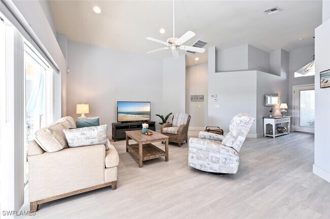8449 Indian Wells Way in Naples, FL - Building Photo - Building Photo