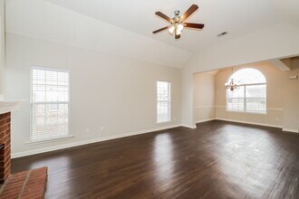 11626 Evening Ridge Dr in Arlington, TN - Building Photo - Building Photo