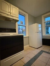 449 Newfield St in Middletown, CT - Building Photo - Building Photo