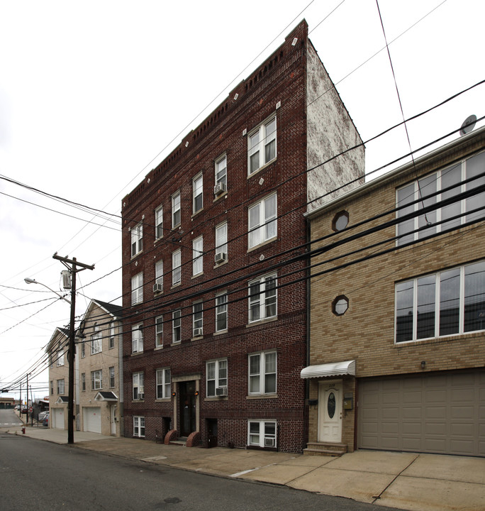 234 Beacon Ave in Jersey City, NJ - Foto de edificio