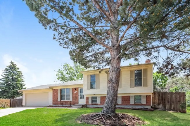 property at 17768 E Montana Pl