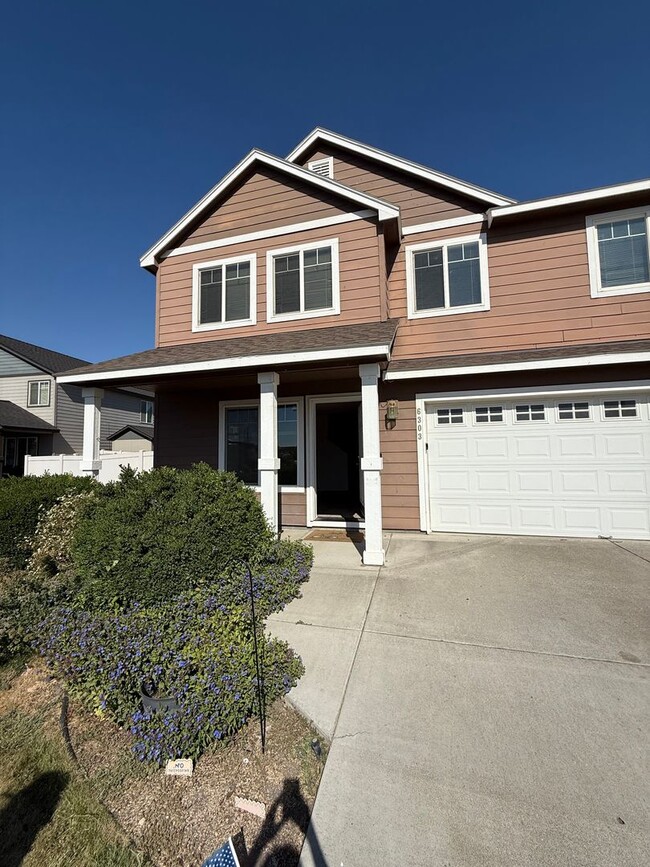 6303 Klickitat Ln in Pasco, WA - Building Photo - Building Photo