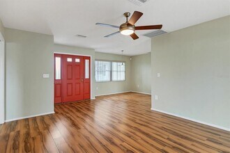 5221 Lemon Bay Dr in Venice, FL - Building Photo - Building Photo