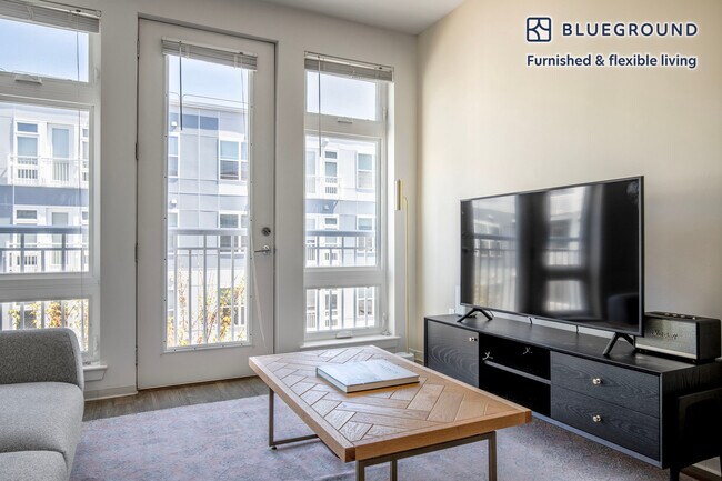 445 Artisan Way in Somerville, MA - Building Photo - Building Photo