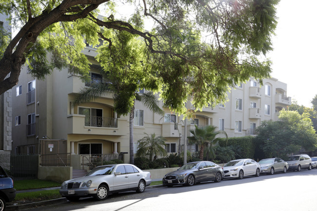 1878 Greenfield Ave in Los Angeles, CA - Building Photo - Building Photo