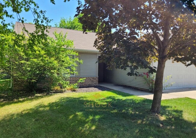 REMODELED 3 BR HOME - AVAILABLE MID JUNE in West Lafayette, IN - Building Photo - Building Photo