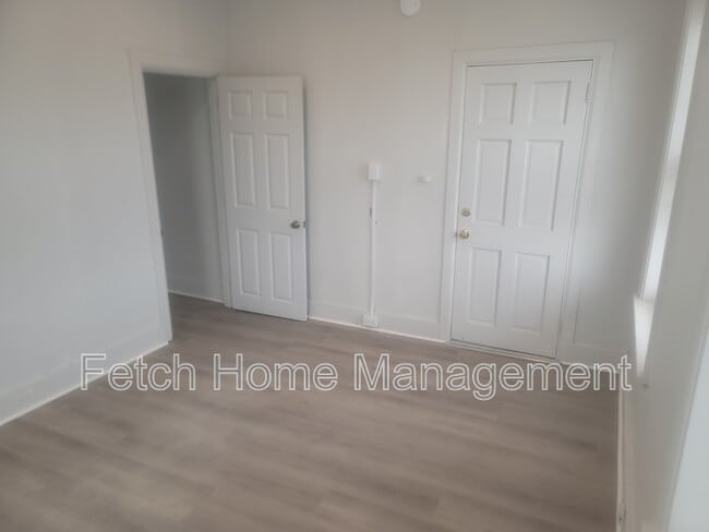 property at 107-109 E Main St