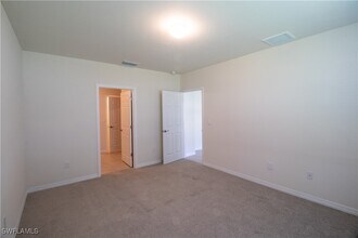 514 NW 1st Ln in Cape Coral, FL - Building Photo - Building Photo