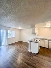 5726 59th St Ct W in University Place, WA - Building Photo - Building Photo