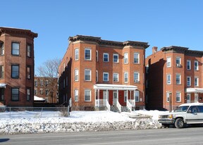 109-111 Franklin Ave in Hartford, CT - Building Photo