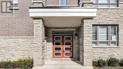 270-270 Lagerfeld Dr in Brampton, ON - Building Photo - Building Photo