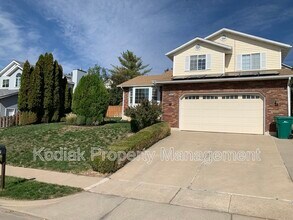 1737 E 2800 N in Layton, UT - Building Photo - Building Photo