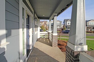 3923 SE 70th Ave in Hillsboro, OR - Building Photo - Building Photo