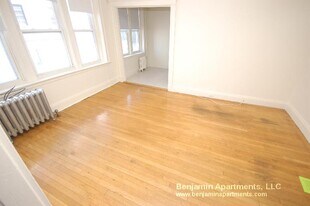 1163 Boylston St, Unit 30 in Boston, MA - Building Photo