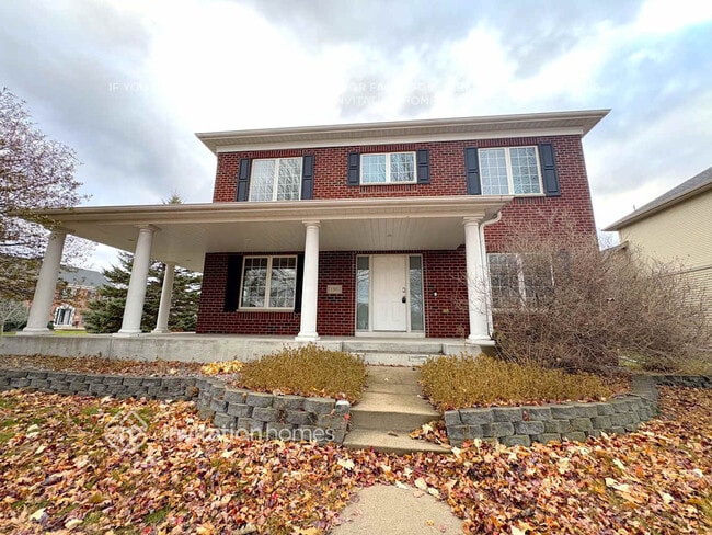 property at 11802 South Lake Boulevard Northeast