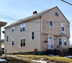 1652 Roosevelt Ave in Steubenville, OH - Building Photo